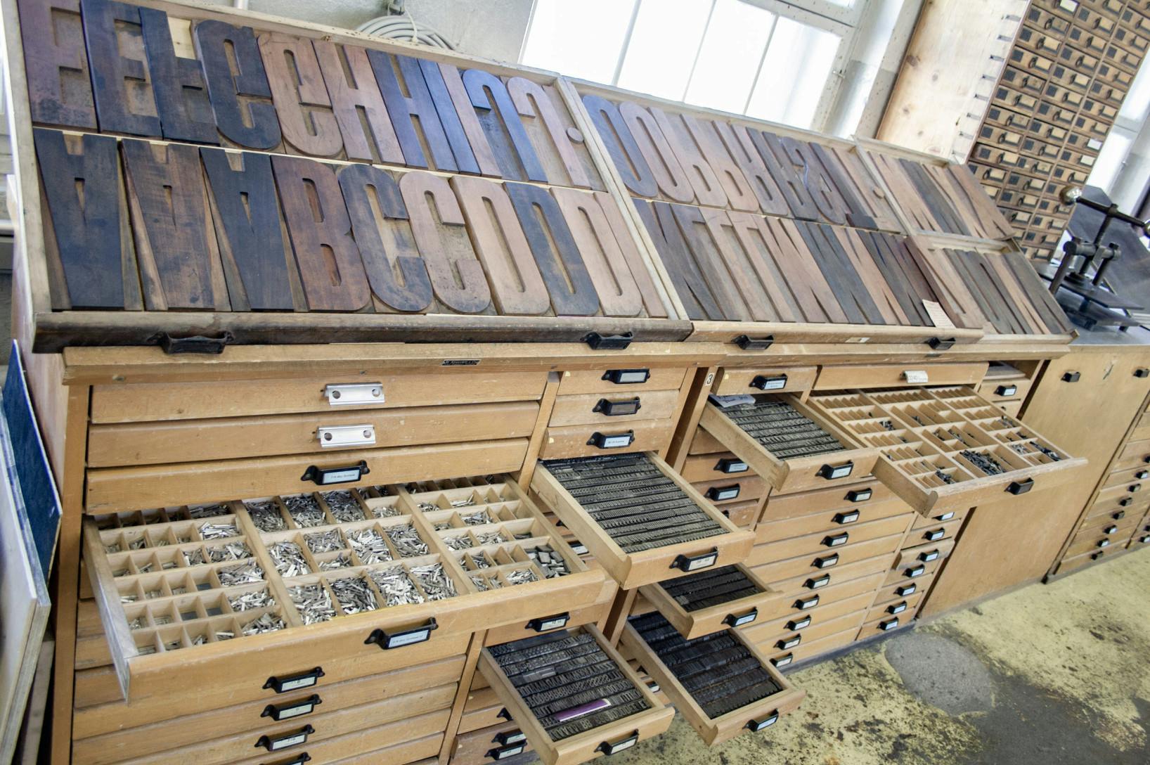 Studio Näfels, Switzerland: large wood type and some metal type cases